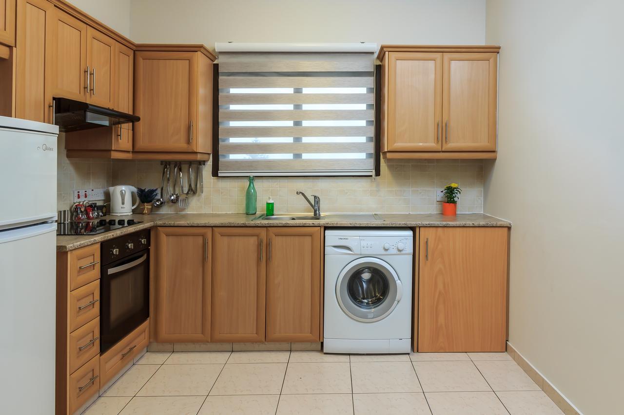 Soho City Apartments Lárnaka Kültér fotó