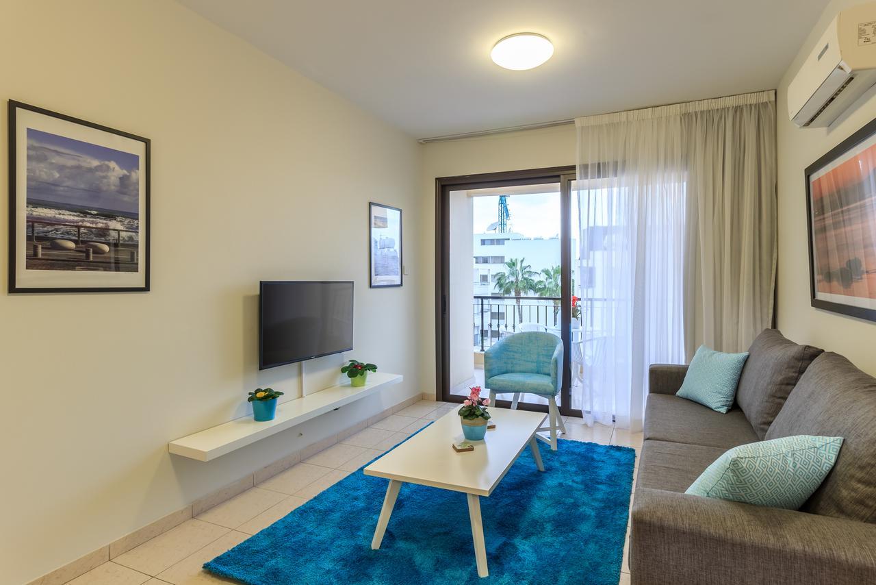 Soho City Apartments Lárnaka Kültér fotó