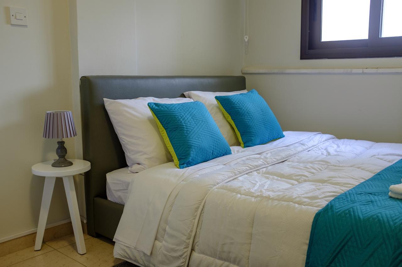 Soho City Apartments Lárnaka Kültér fotó