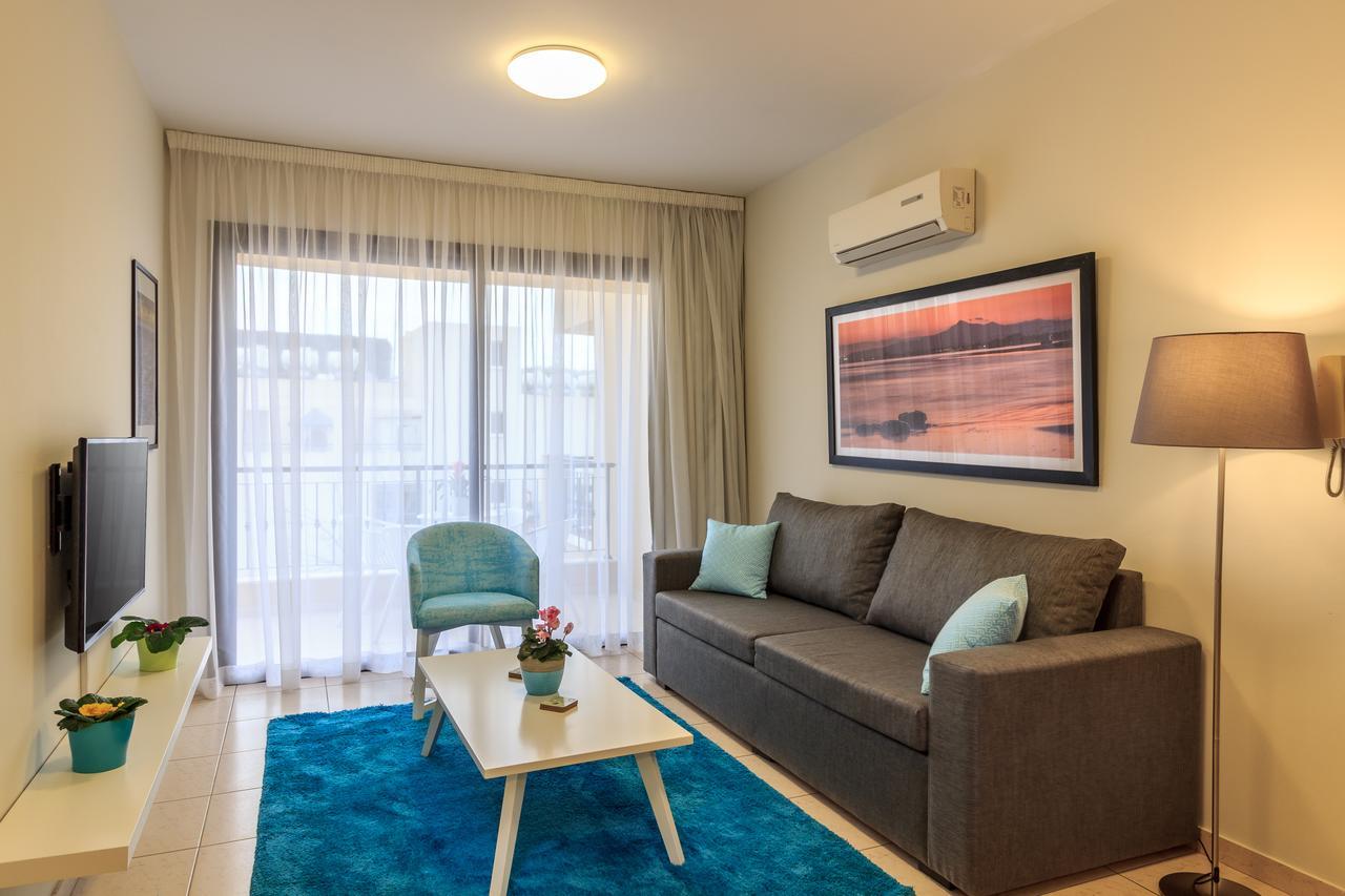 Soho City Apartments Lárnaka Kültér fotó